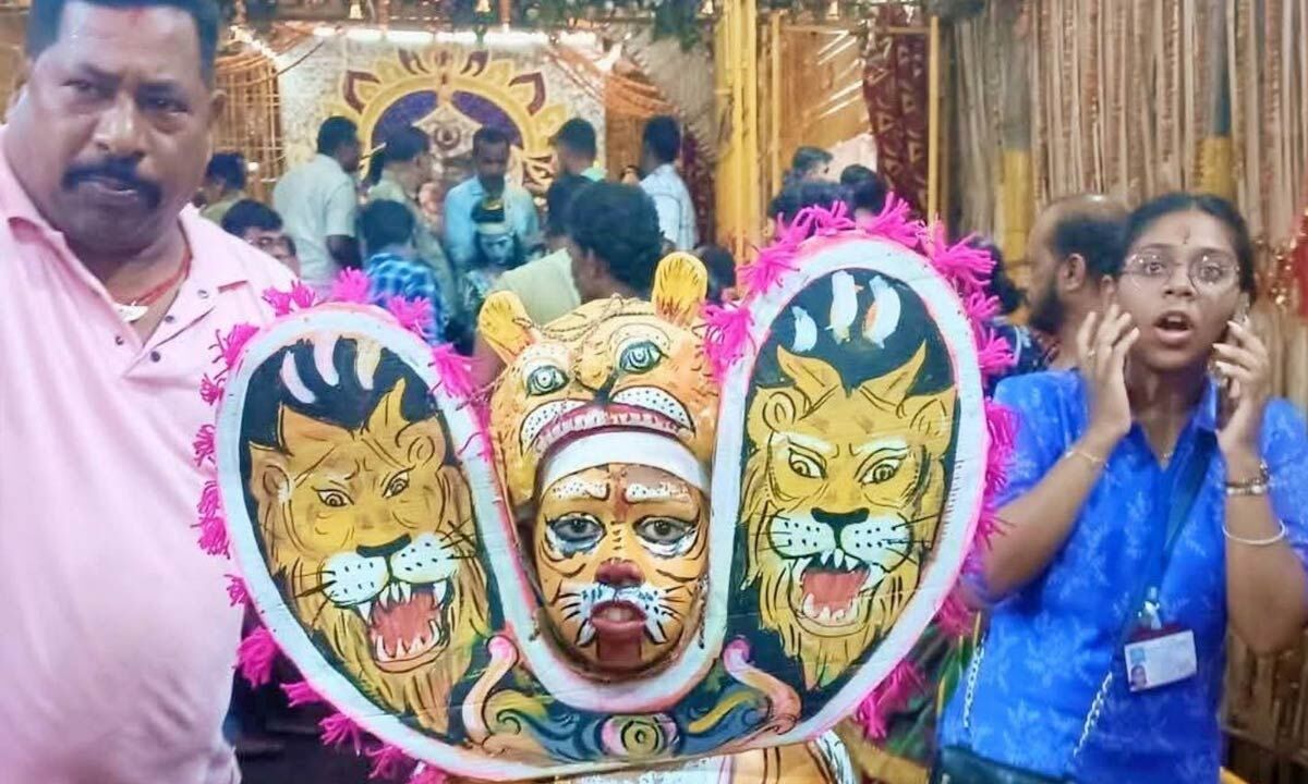 Traditional arts come alive during Thakurani Yatra