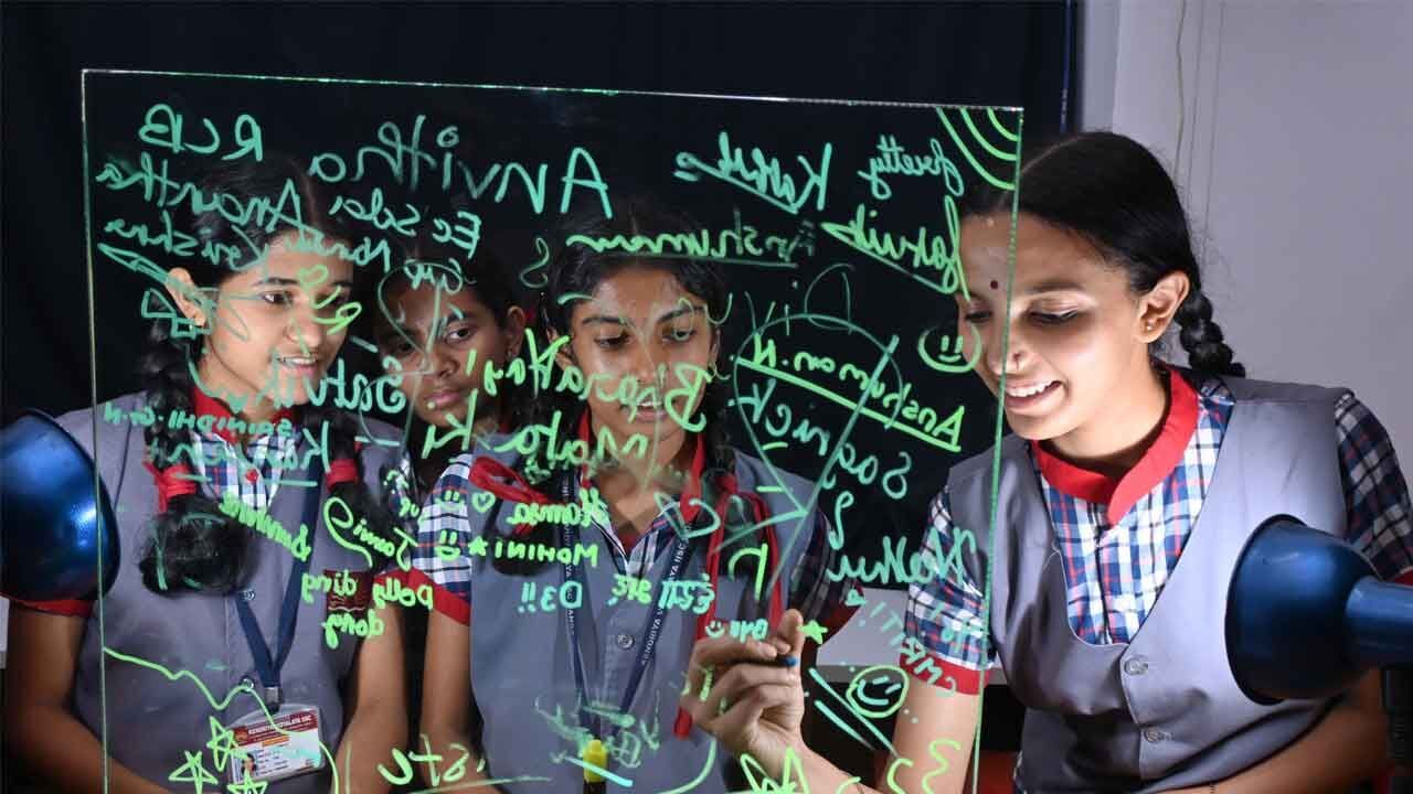Innovative projects, future leaders shine at sustainability meet