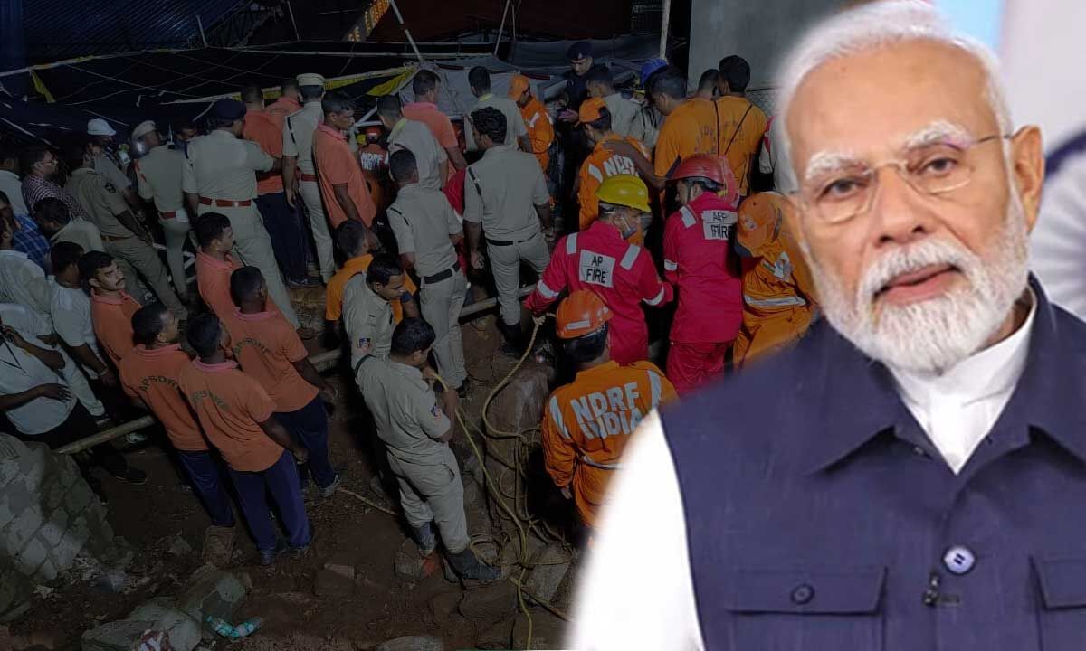PM Modi condoles tragic deaths at Simhachalam, announces ex-gratia