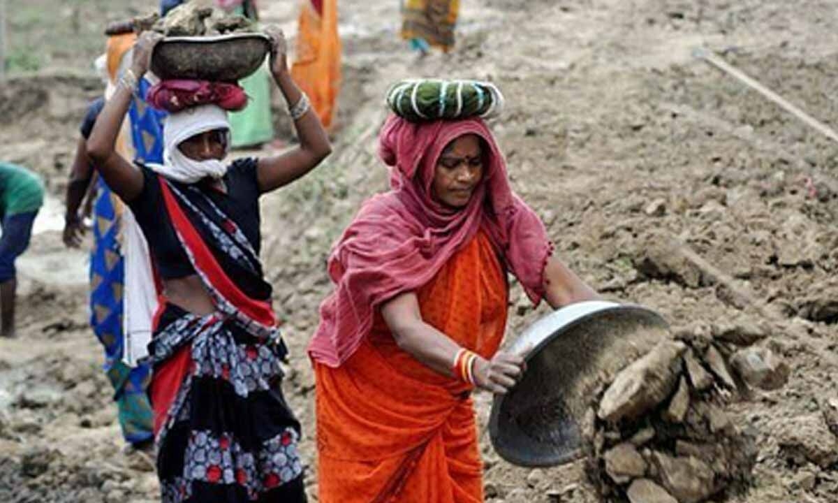 TN receives Rs 2,999 crore from Centre for MGNREGS