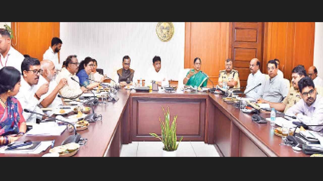 Grand preps underway for 12-day Saraswati Pushkaralu: Ministers