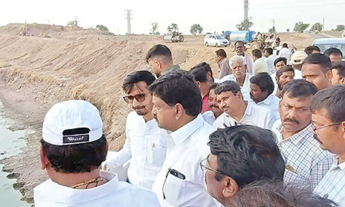 Minister inspects arrangements for CM visit