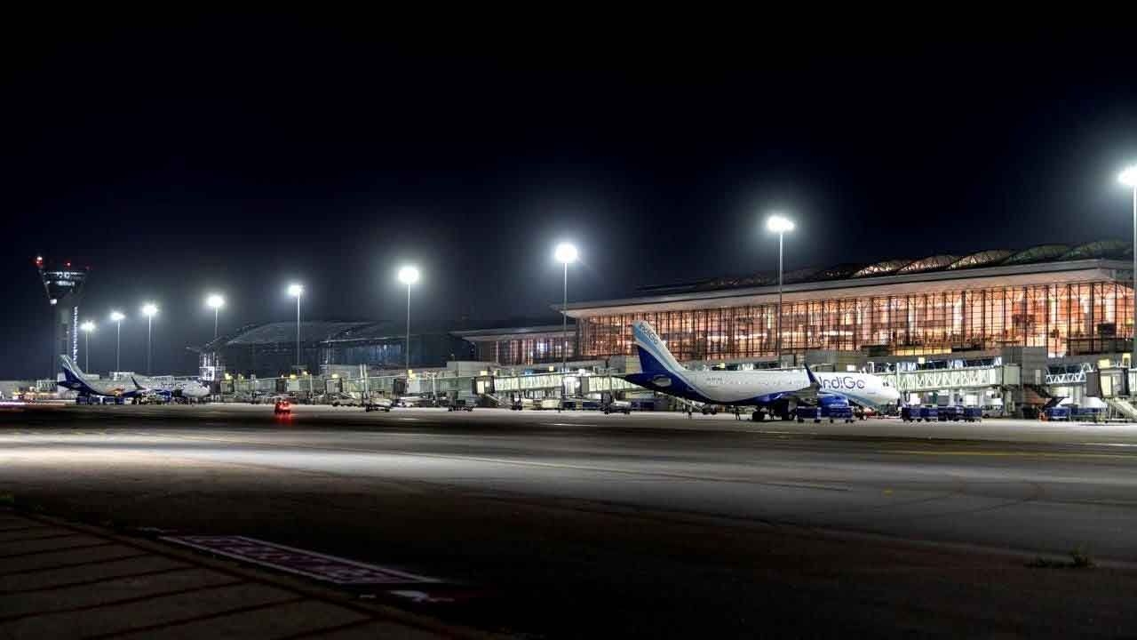 Hyderabad: 18 flights from city cancelled