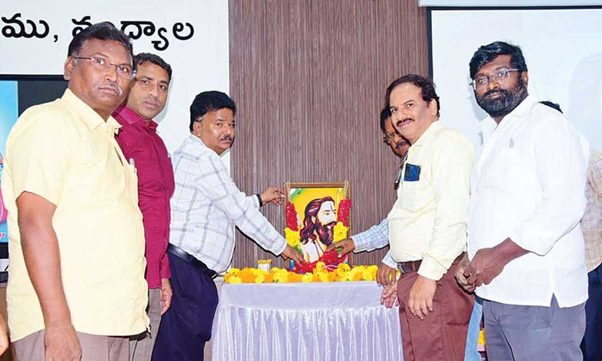 Tributes paid to Alluri