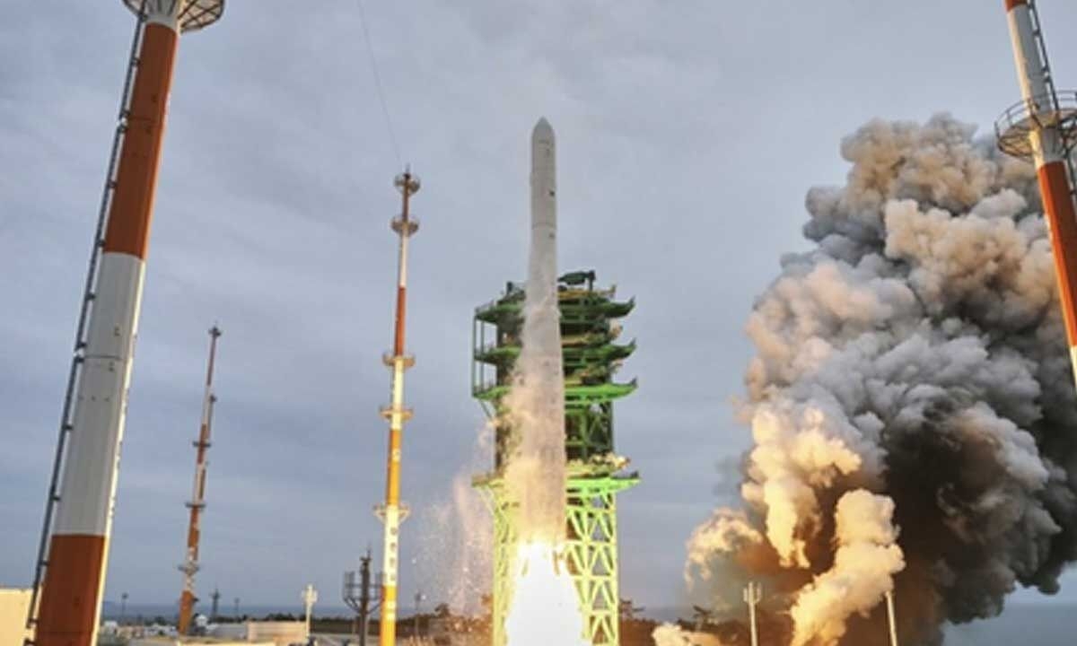 Korea's space agency seeks revision of plan to modify next-gen rockets into reusable system