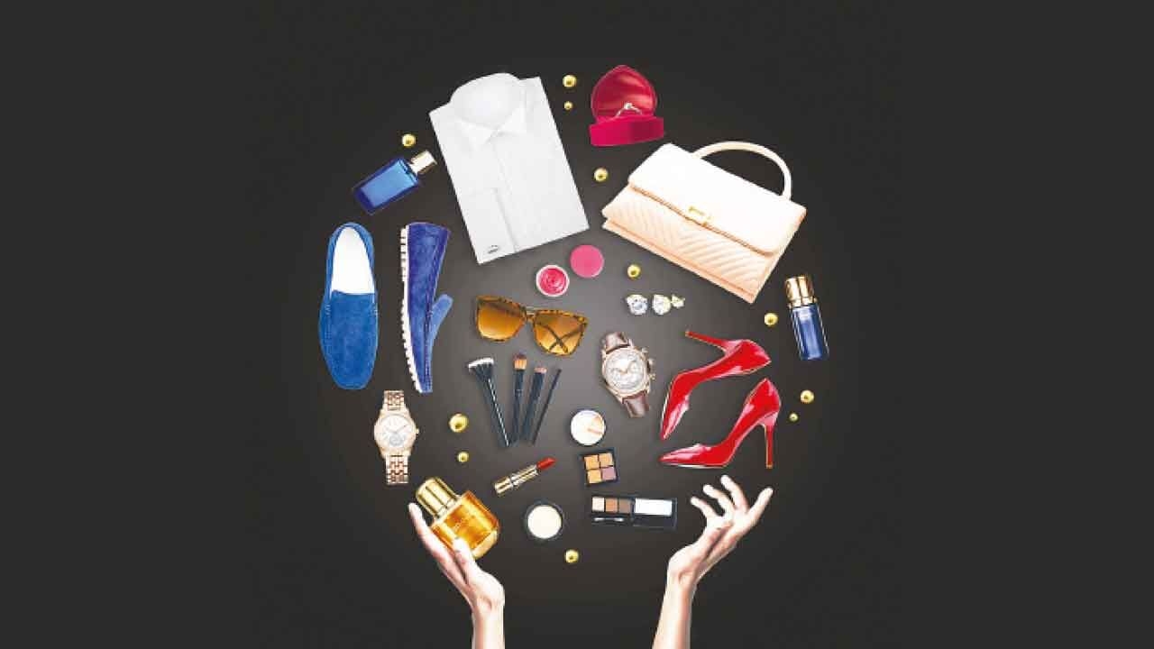 I-T dept slaps 1% TCS on select luxury goods