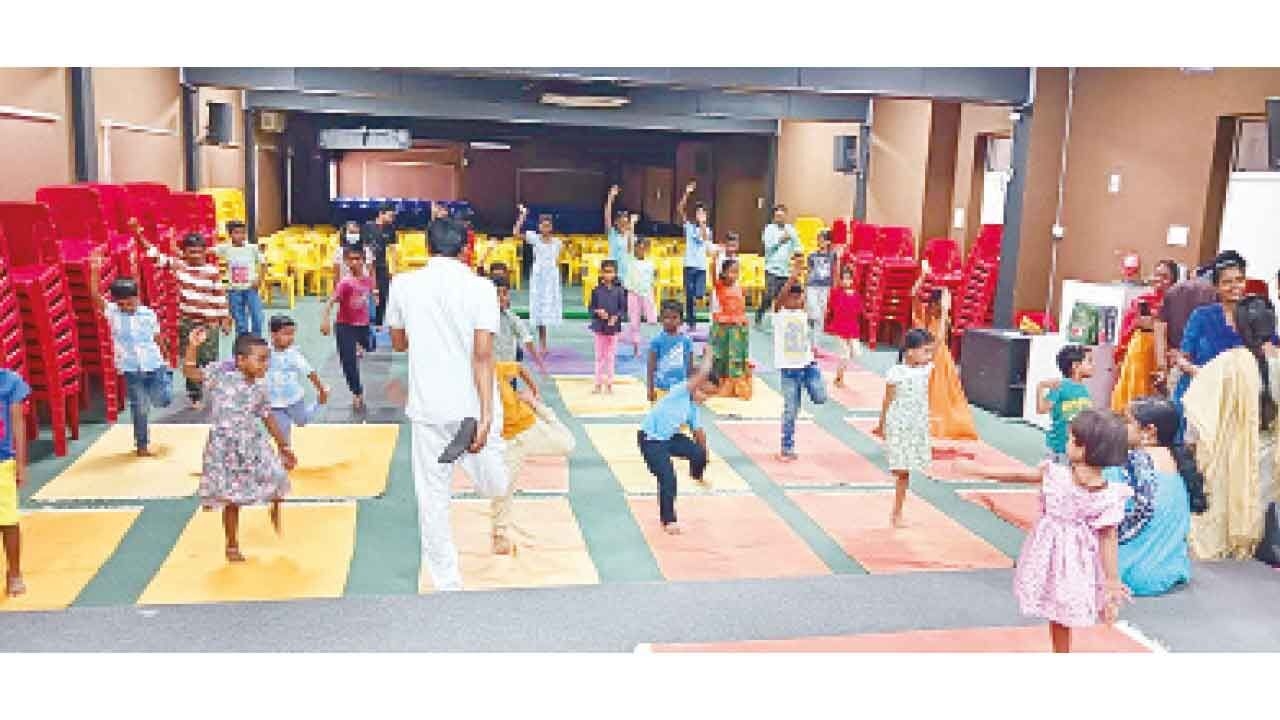 Sphoorthy Engineering College Celebrates Togetherness with Family Get-Together