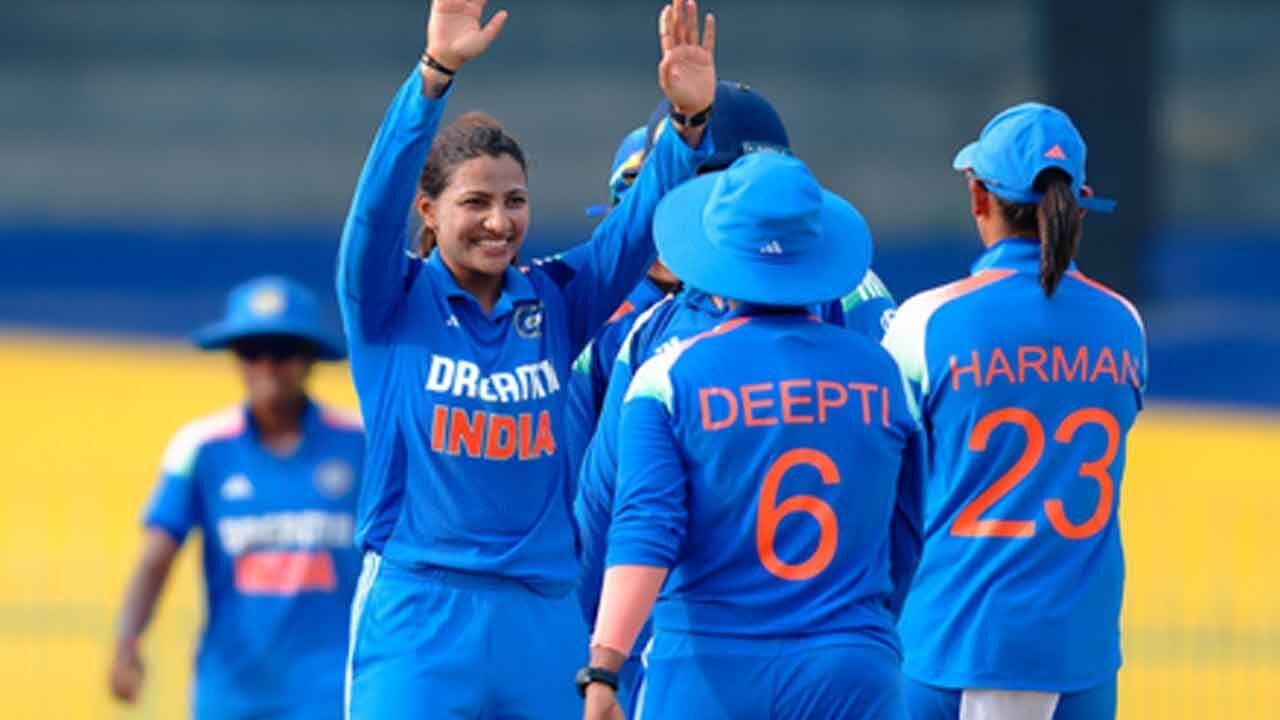 Sneh, Amanjot star as India win tri-series after beating Sri Lanka by 97 runs