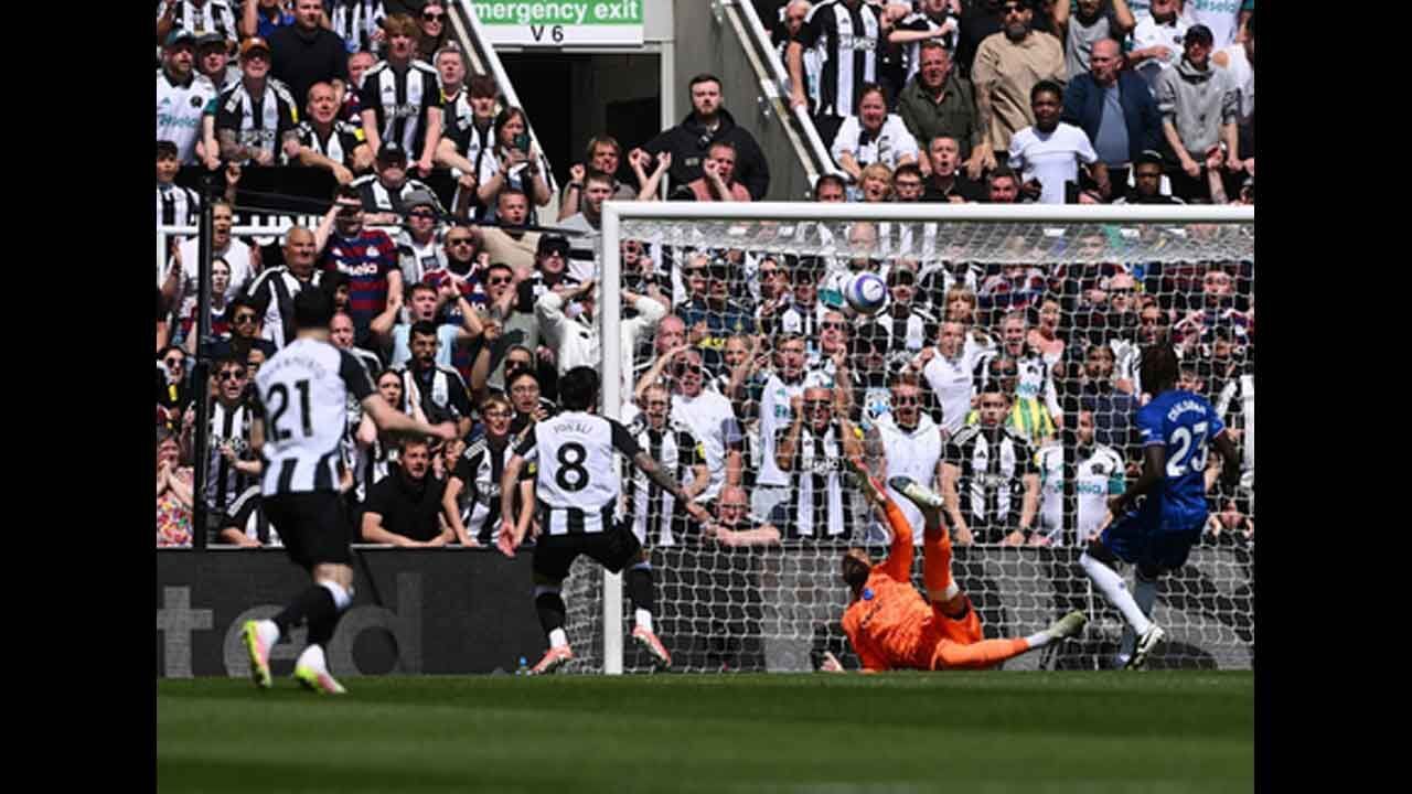 Premier League: Newcastle Utd move to third place with 2-0 win vs Chelsea