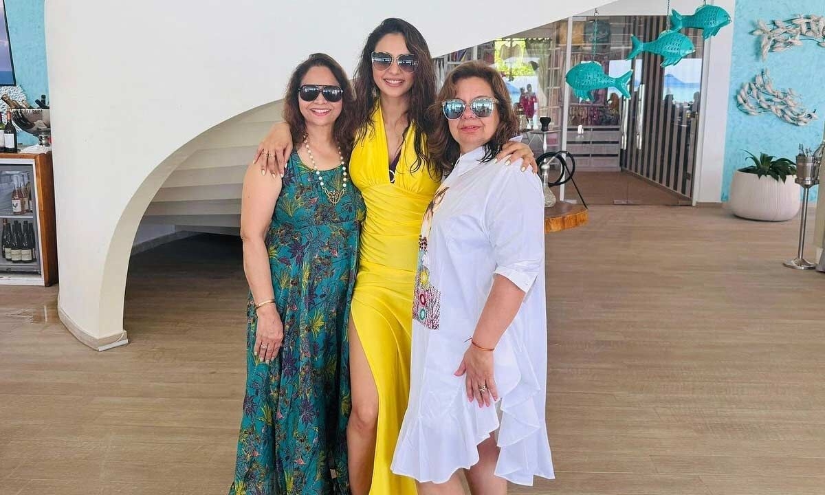 Rakul Preet Singh thanks mother-in-law for raising the man ‘she gets to share her life with'