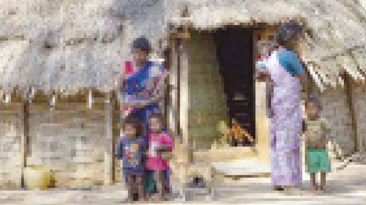 Chenchus set to get roof over head under Indiramma Indlu