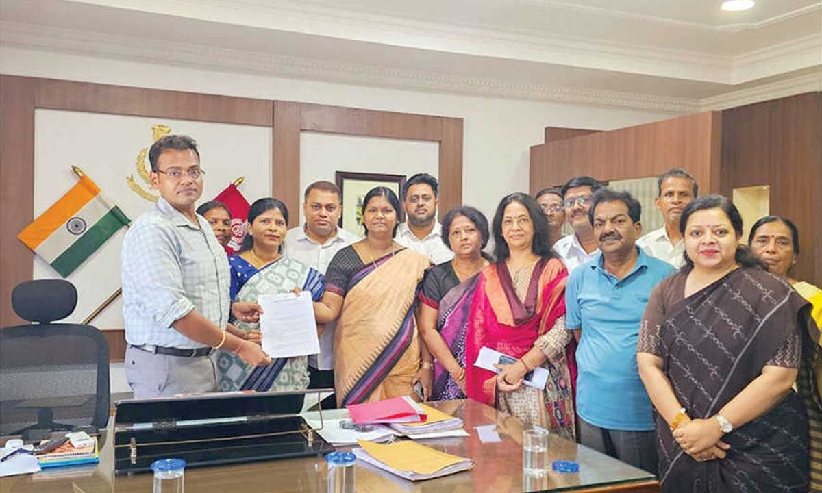 Prepare database of street hawkers: BJD