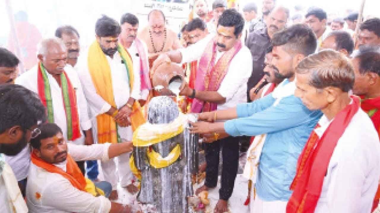 MLA attends installation of Peddamma idol