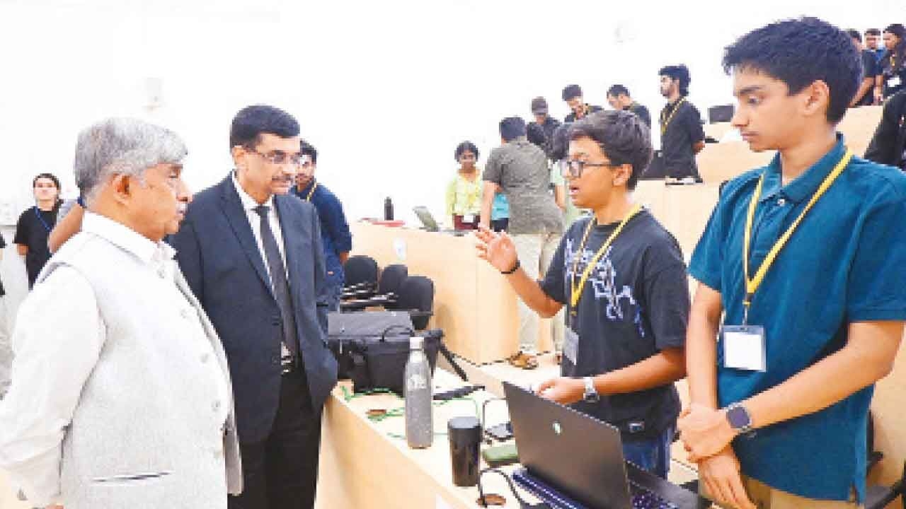 Grade IX students develop smart pothole detection system at Social Hackathon 2025