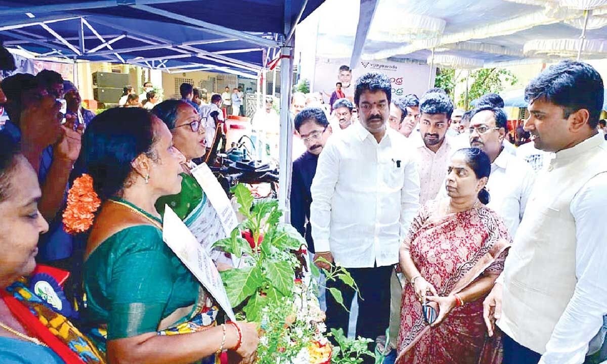 Public participation key to success of Swarnandhra