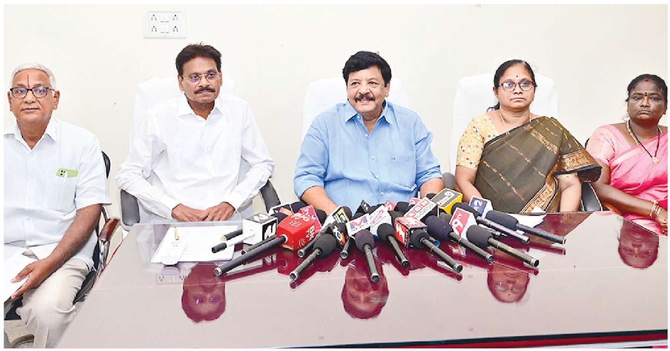 Nidadavolu witnesses development worth Rs 105 Cr: Tourism minister