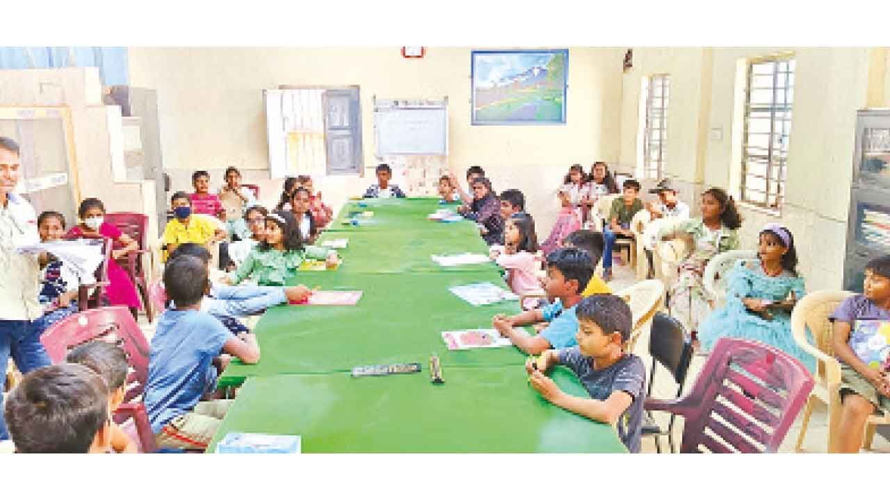 SCR holds competitions for school kids