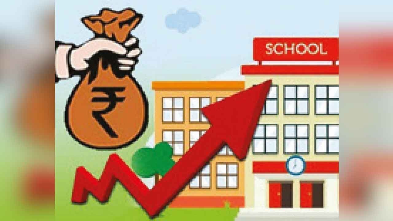 Parents slam pvt schools over hefty fee hikes