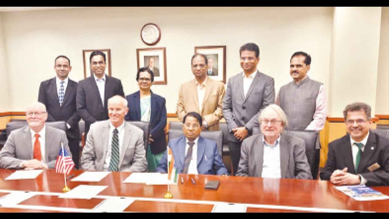VIT Mauritius signs MoU with Binghamton University, US