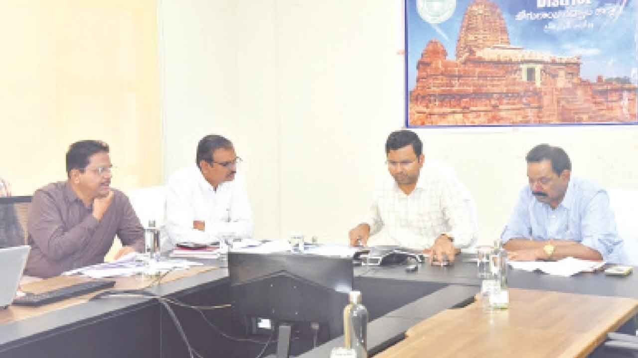 Fast-track land acquisition for Nettempadu Project: DC