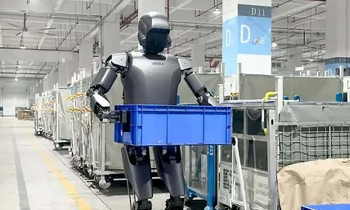 Robots to Build iPhones as Foxconn Accelerates AI-Powered Factory Automation