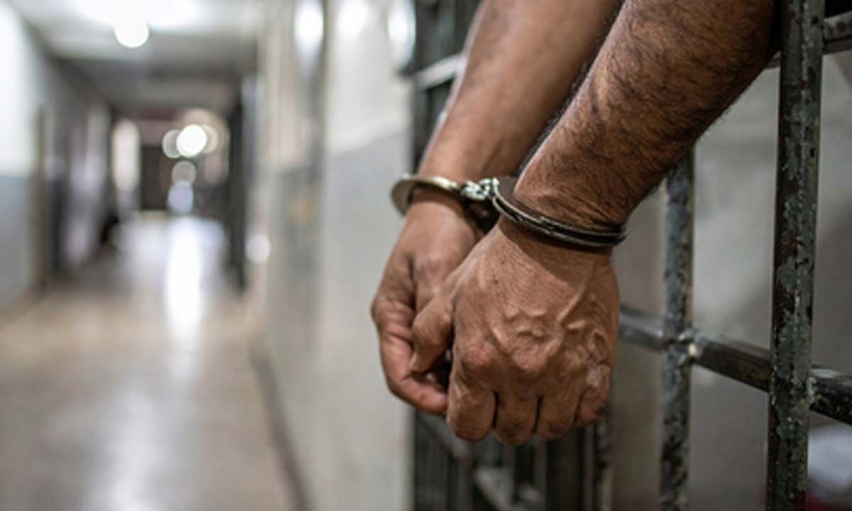 Police arrest 38 Bangladeshis