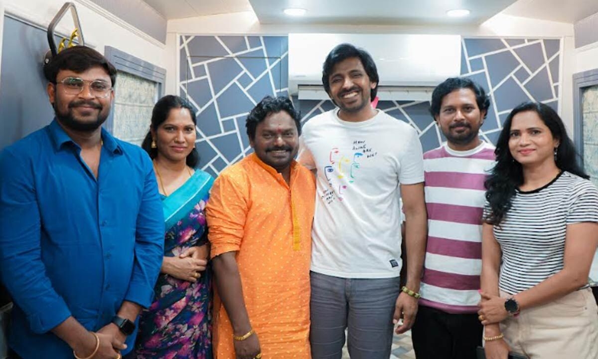 Priyadarshi unveils fun-filled song ‘Zindagi Bilale' from ‘Badmashulu'