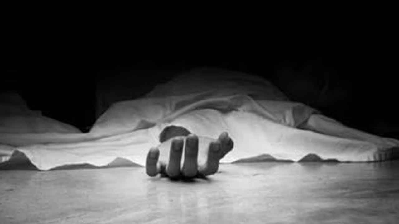 Woman Strangled in Bengaluru Home, Gold and Cash Stolen During Daytime Robbery