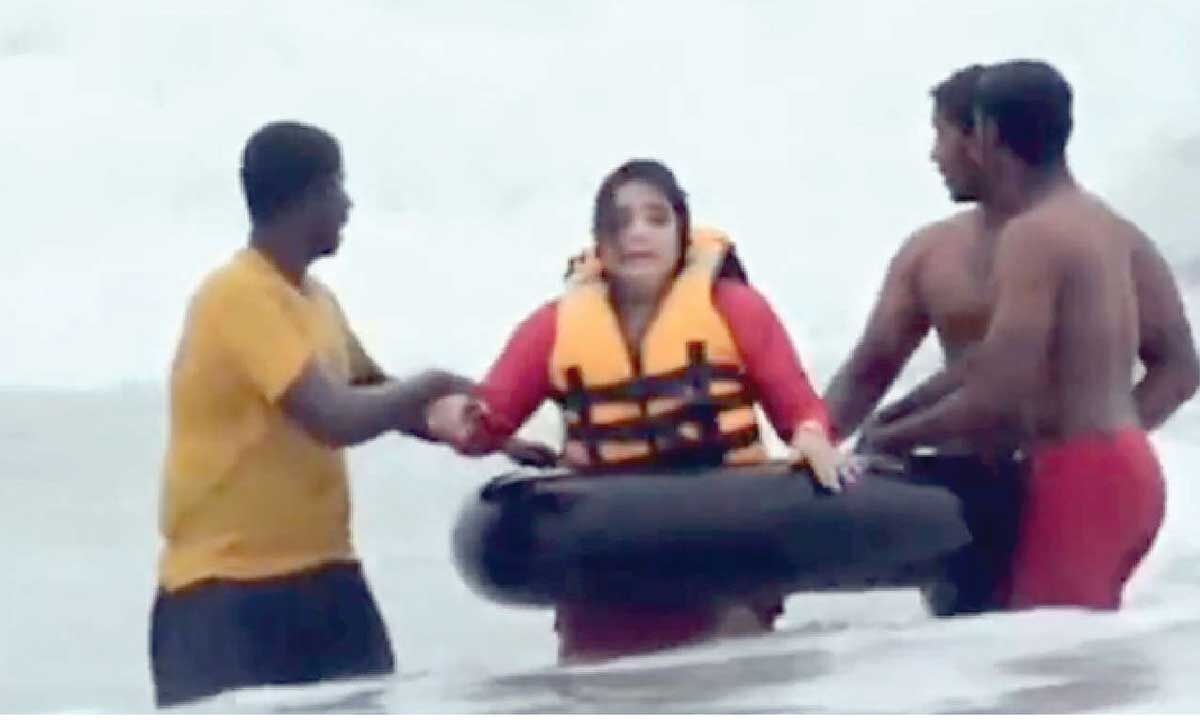 Close shave for Ganguly's relatives in Puri sea