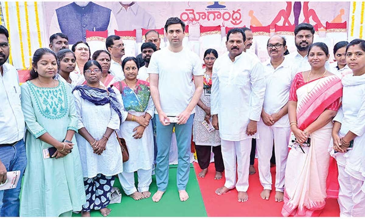 Kanipakam hosts ‘Yogandhra' initiative to spread awareness