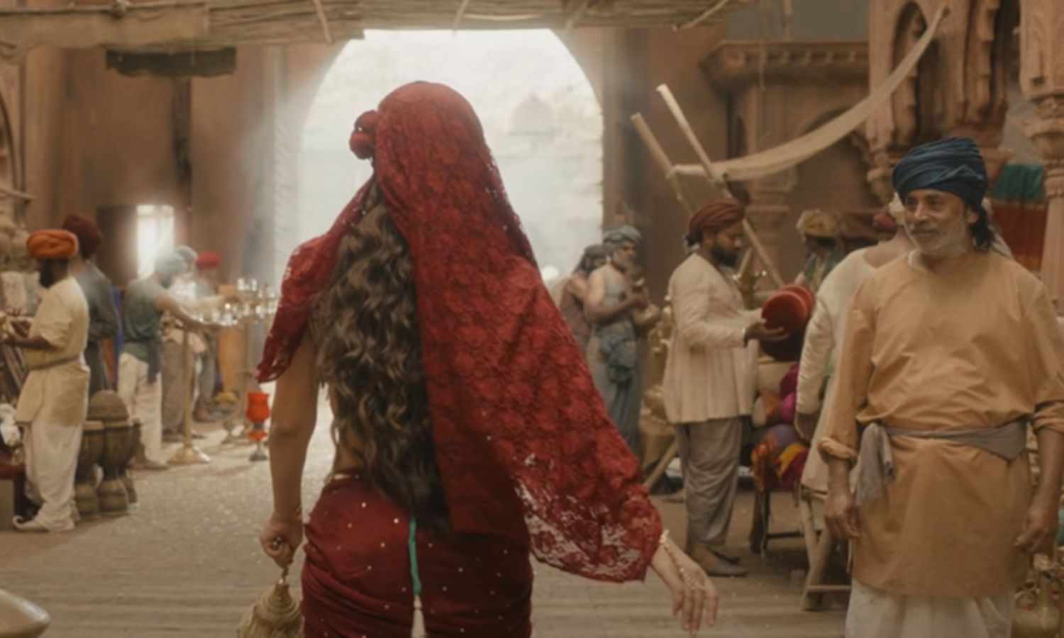 Hari Hara Veera Mallu's "Tara Tara" Song Out Now: Mesmerising Visuals and Catchy Tune