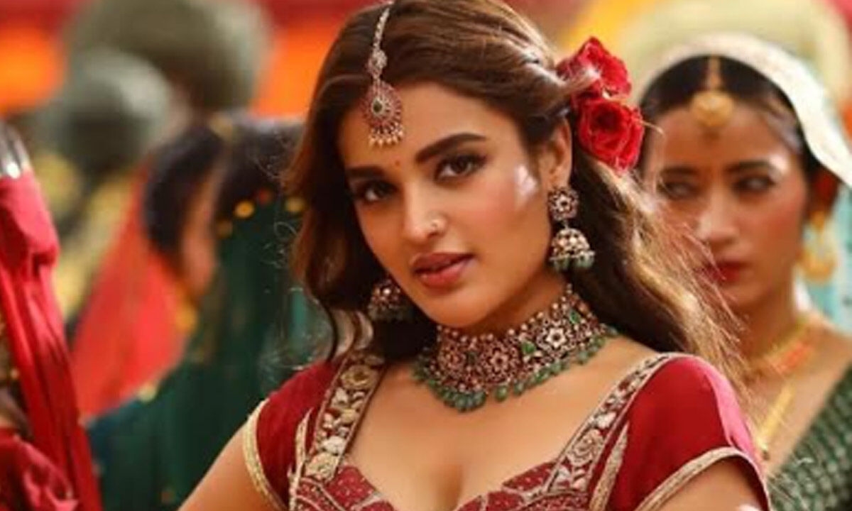 ‘HHVM' promotions heat up with special item song ‘Taara Taara'