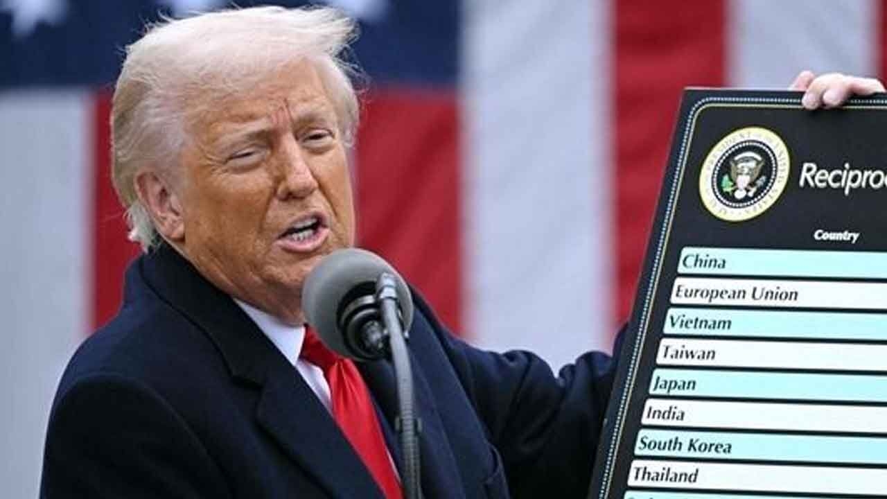 US court blocks Trump tariffs
