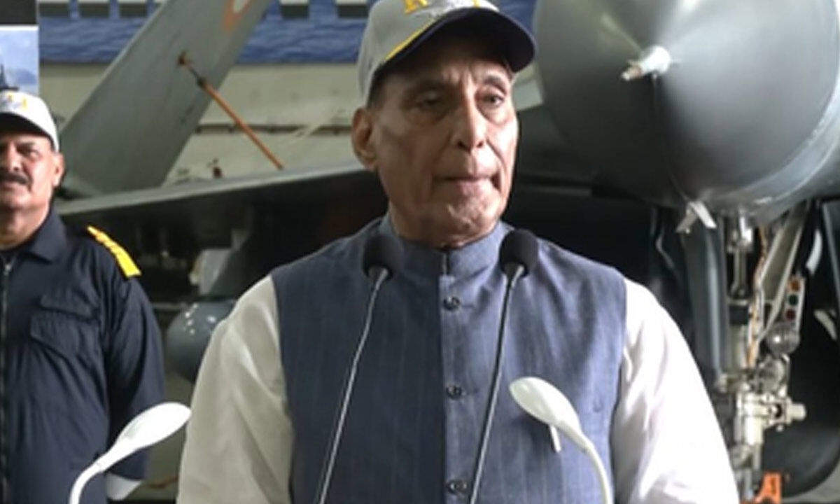 Had Indian Navy been fully unleashed, Pakistan would have been split into four: Rajnath Singh