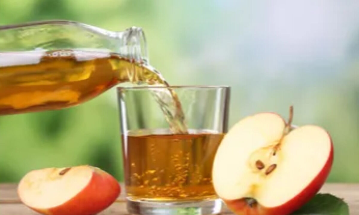 Morning Detox Boost: Health Benefits of Drinking Apple Cider Vinegar with Chia Seeds on an Empty Stomach