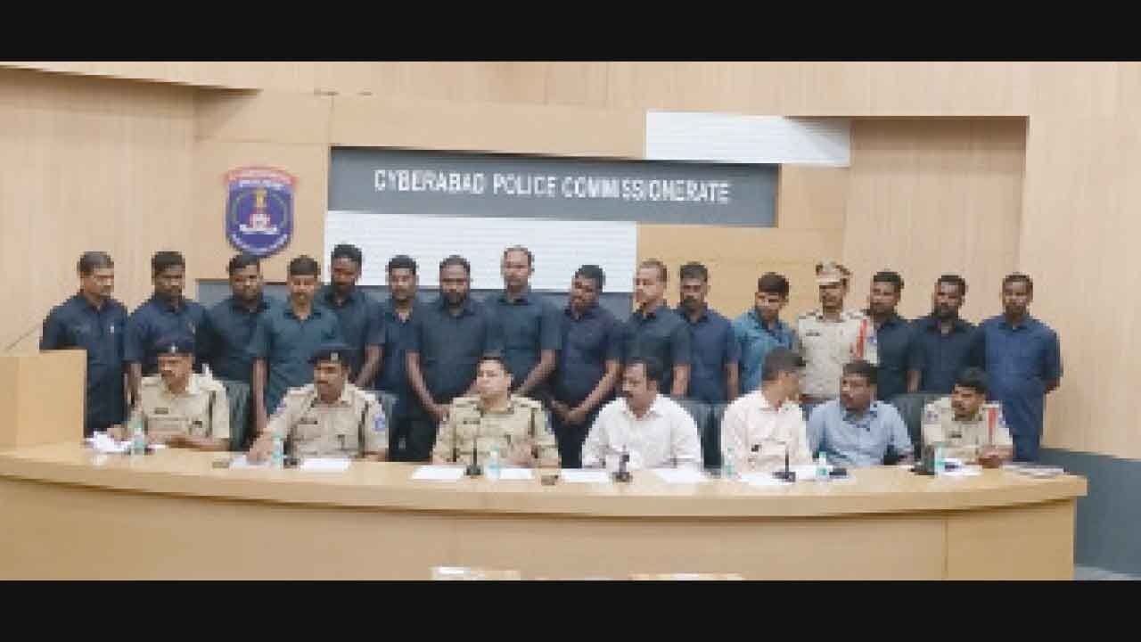 Cyberabad SOT nabs 4 peddlers, seizes drugs worth Rs 3.05 cr