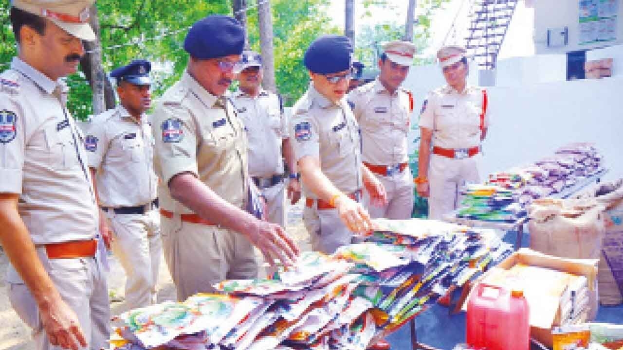 9 arrested in major raid