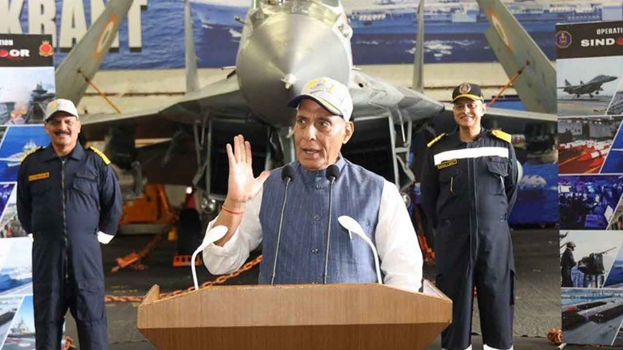 Rajnath: If Navy had acted, Pak would have split into 4