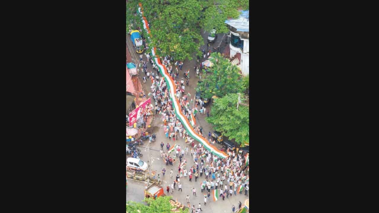 Massive Tiranga Yatra held in Karwar