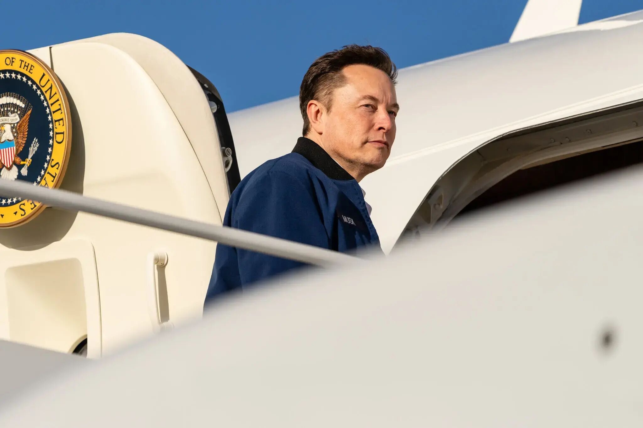 Elon Musk's Tumultuous Year: Political Power, Drug Use, and Family Drama