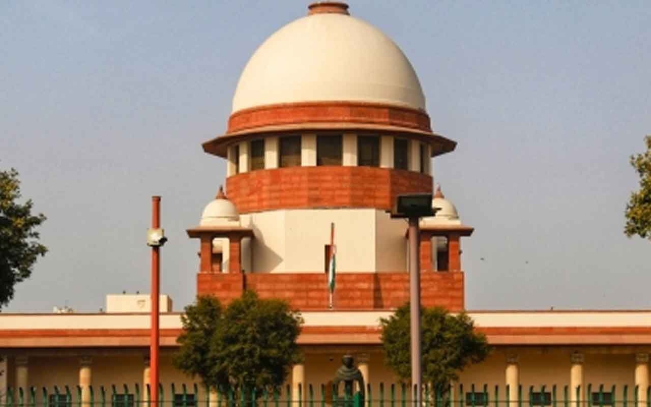SC discharges hostel in-charge of abetting student's suicide