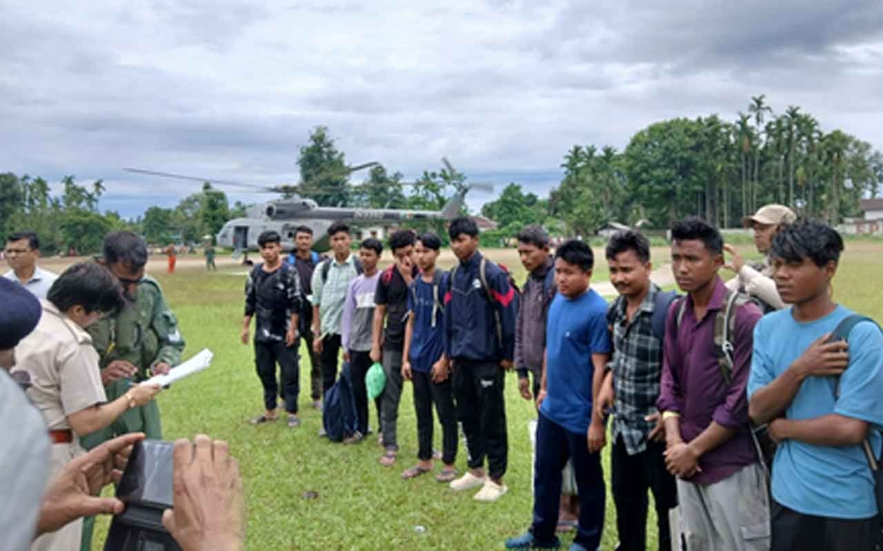 IAF rescues 14 people stranded in swollen river on Assam-Arunachal border