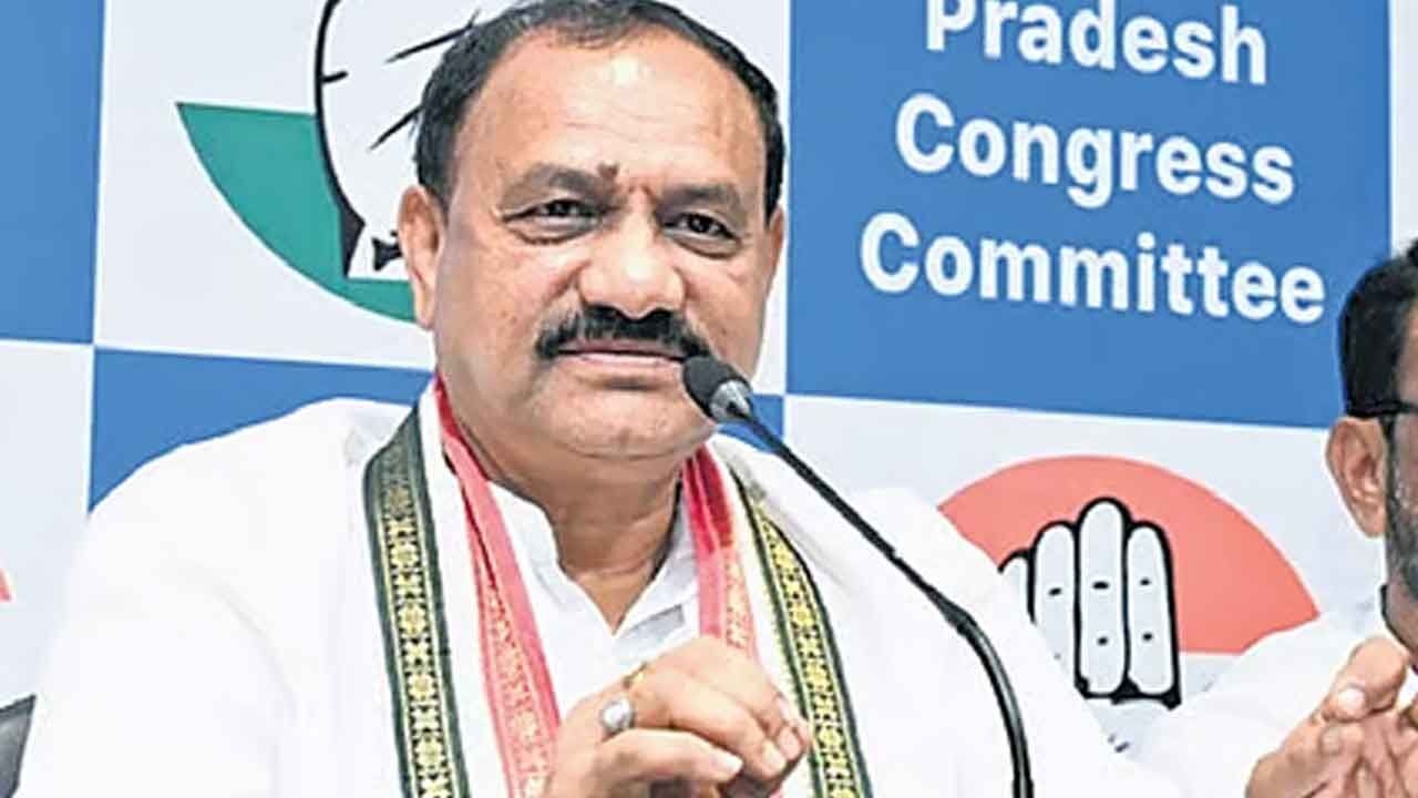 Mahesh Goud dares Harish Rao for open debate on Kaleshwaram