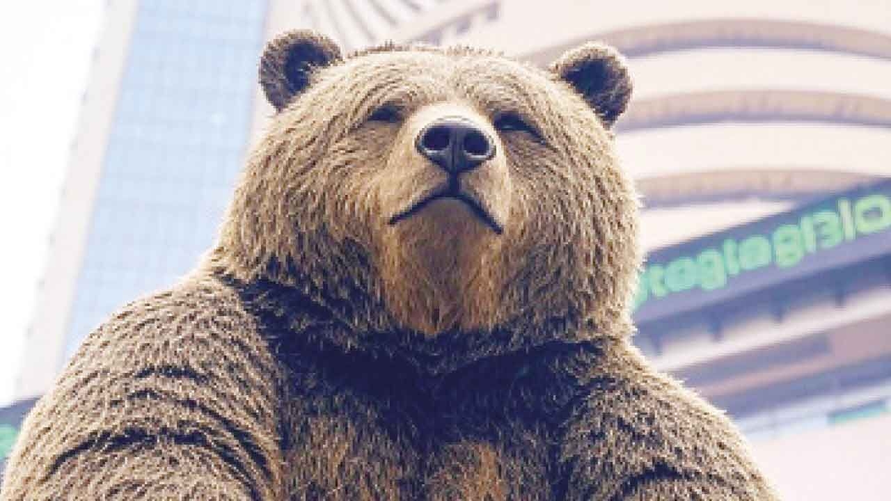 Stock markets slide for 3rd session on weak global cues