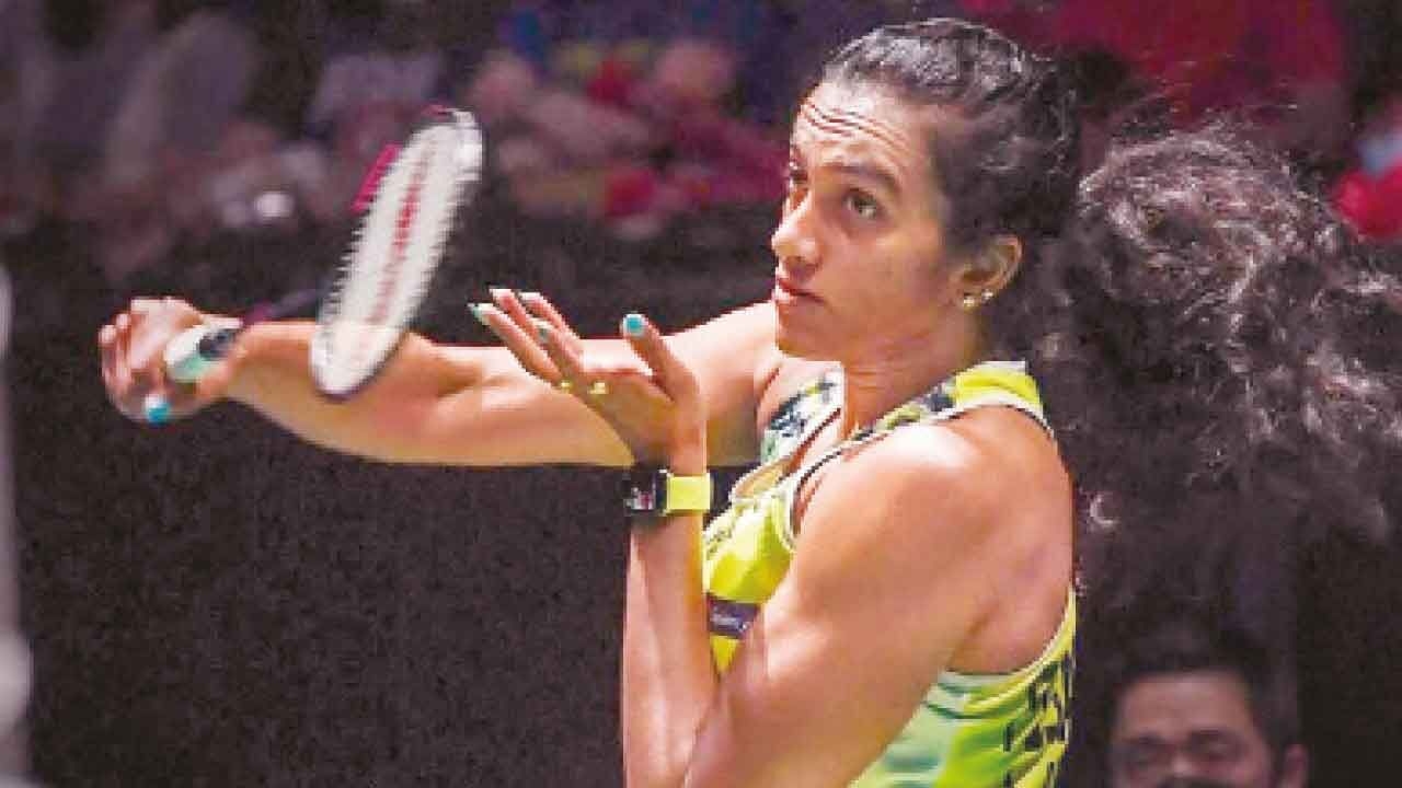 Sindhu goes past Okuhara, Sen ousted