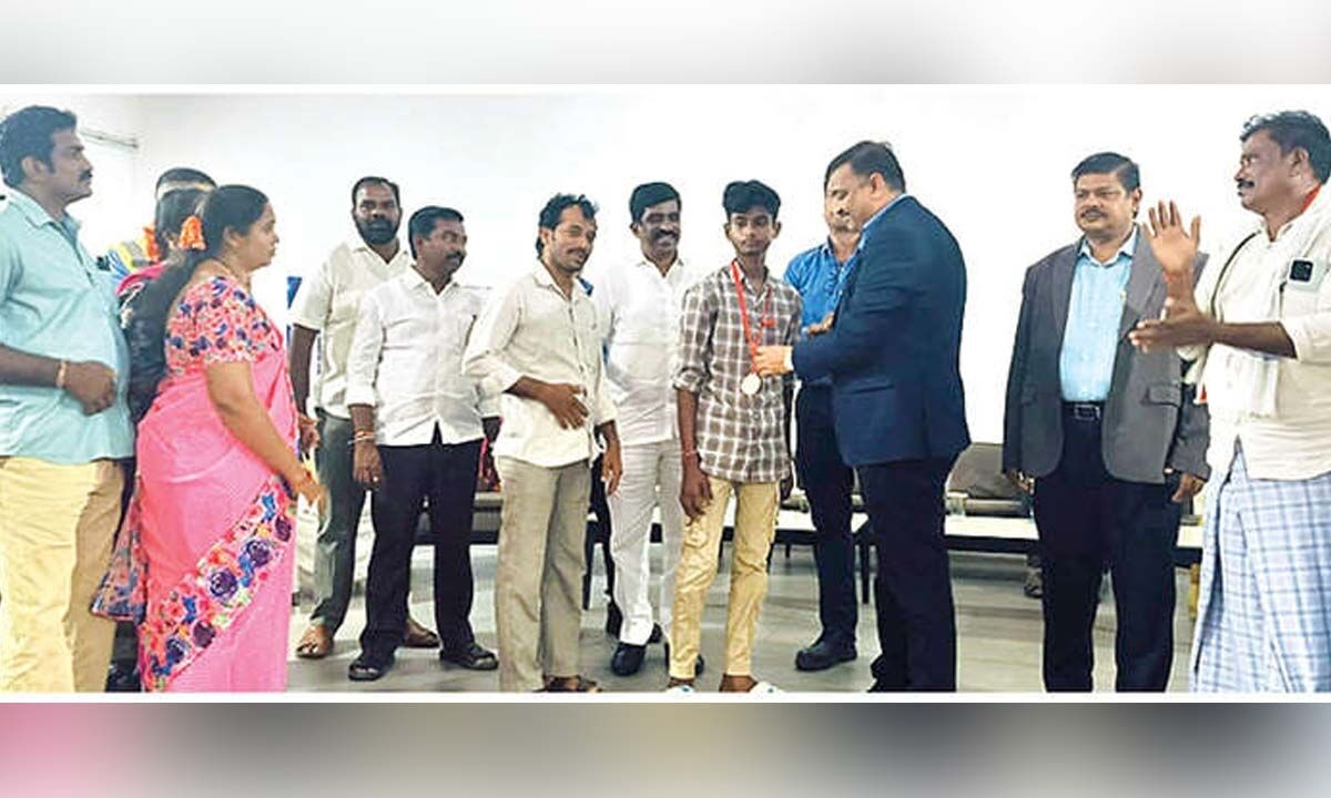 Adani Krishnapatnam Port and Adani Foundation honour meritorious students