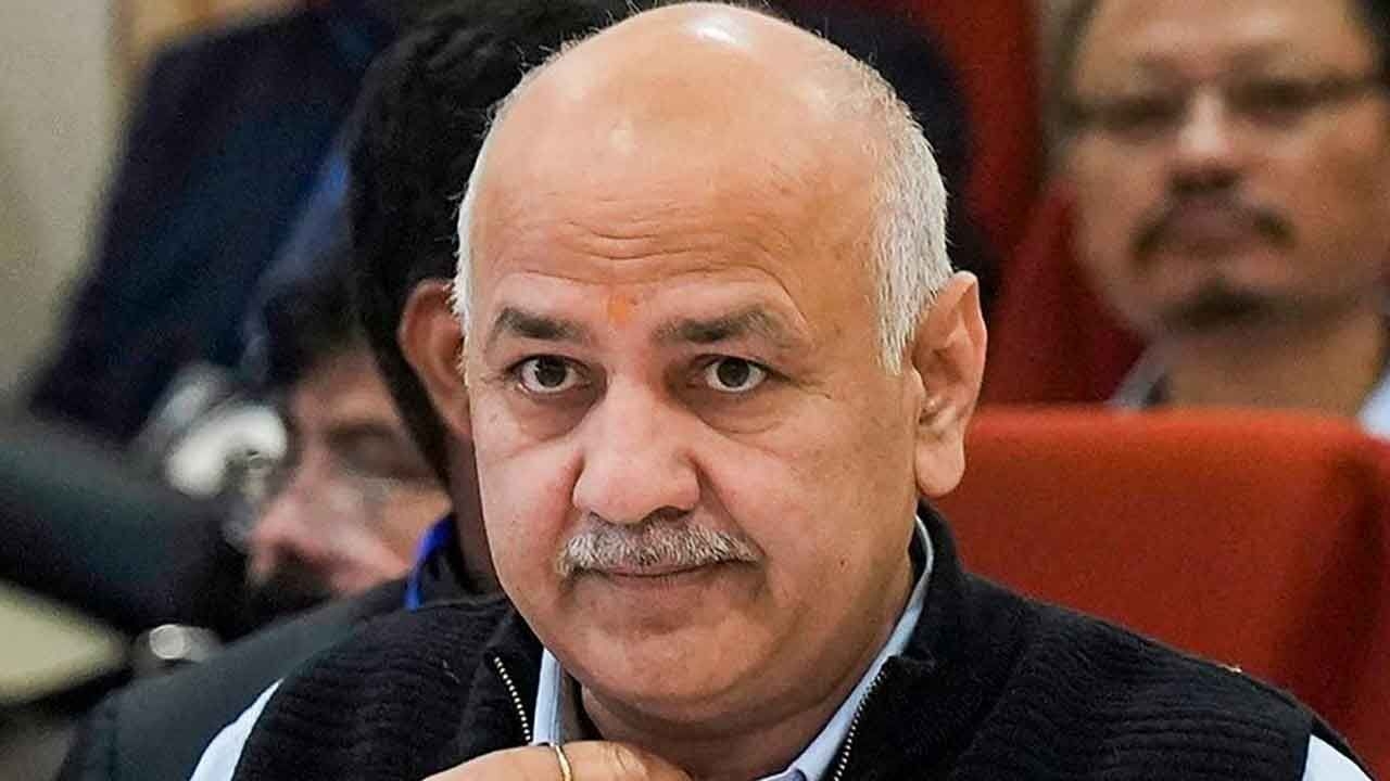 Sisodia slams BJP over demolition of slums