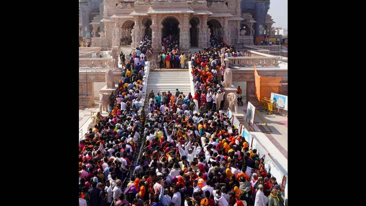 Devotees flock to witness Ram Darbar Pran Pratishtha ceremony in Ayodhya