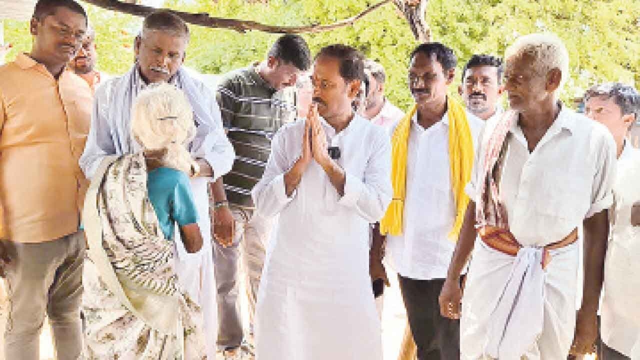 Kadiri MLA launches ‘Mana Intiki Mana MLA'