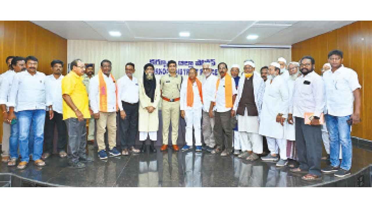 Peace committee meeting held in Kurnool ahead of Bakrid